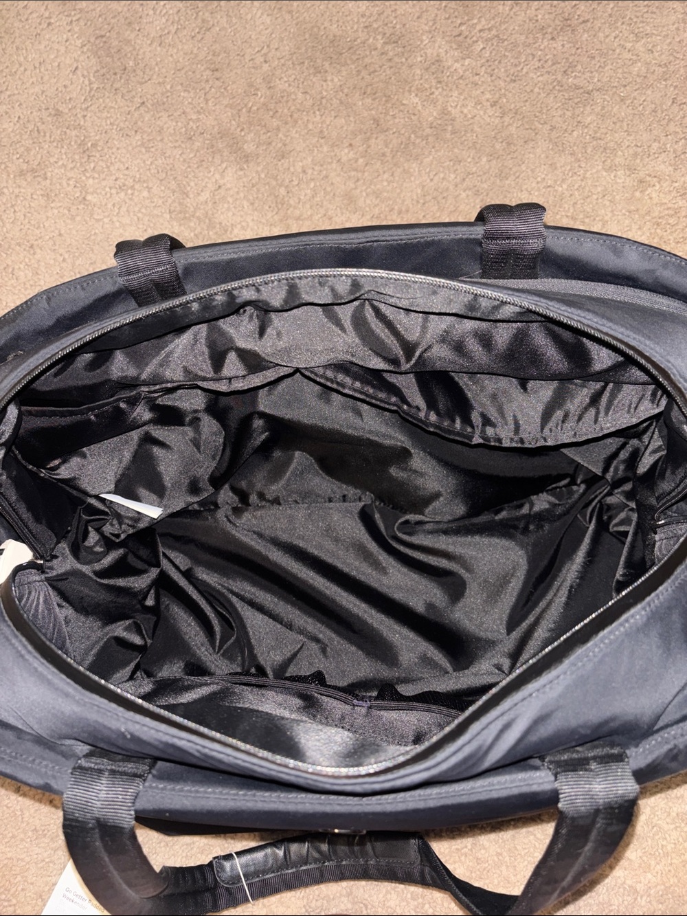 lululemon Go Getter Padded Weekender Bag in Black - Picture 5 of 8